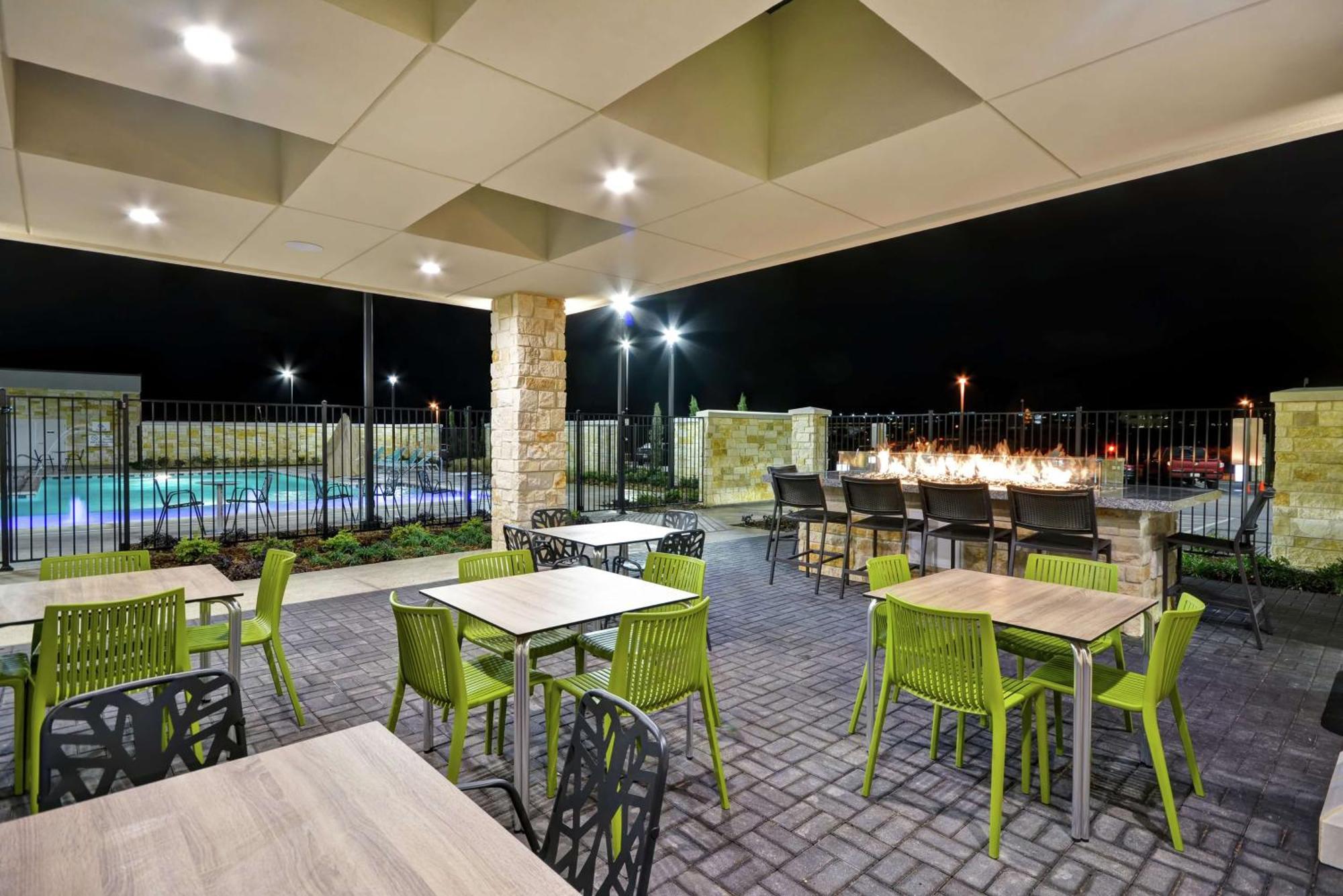 Home2 Suites Plano Legacy West Kültér fotó